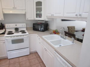 BEACON 21 CONDO PH II - Residential