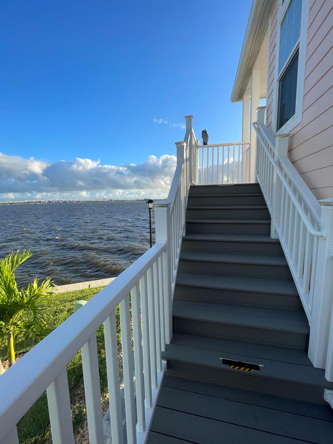 OCEAN BREEZE RESORT - Residential Lease