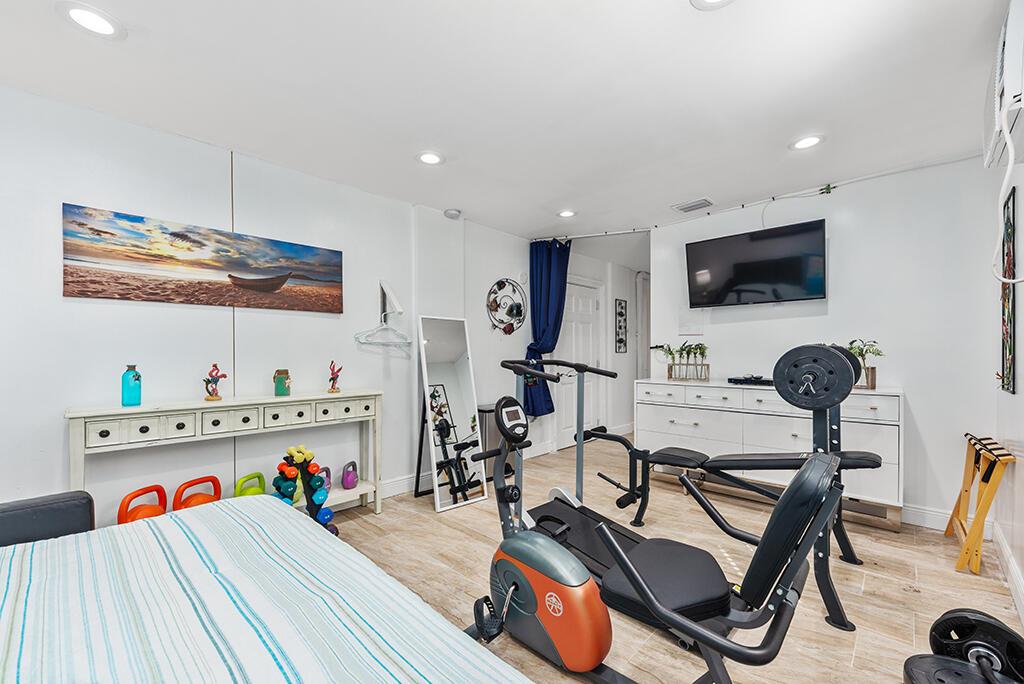 Unincorporated Hutchinson - Residential