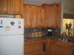 RAINBOW LAKES - Residential Lease