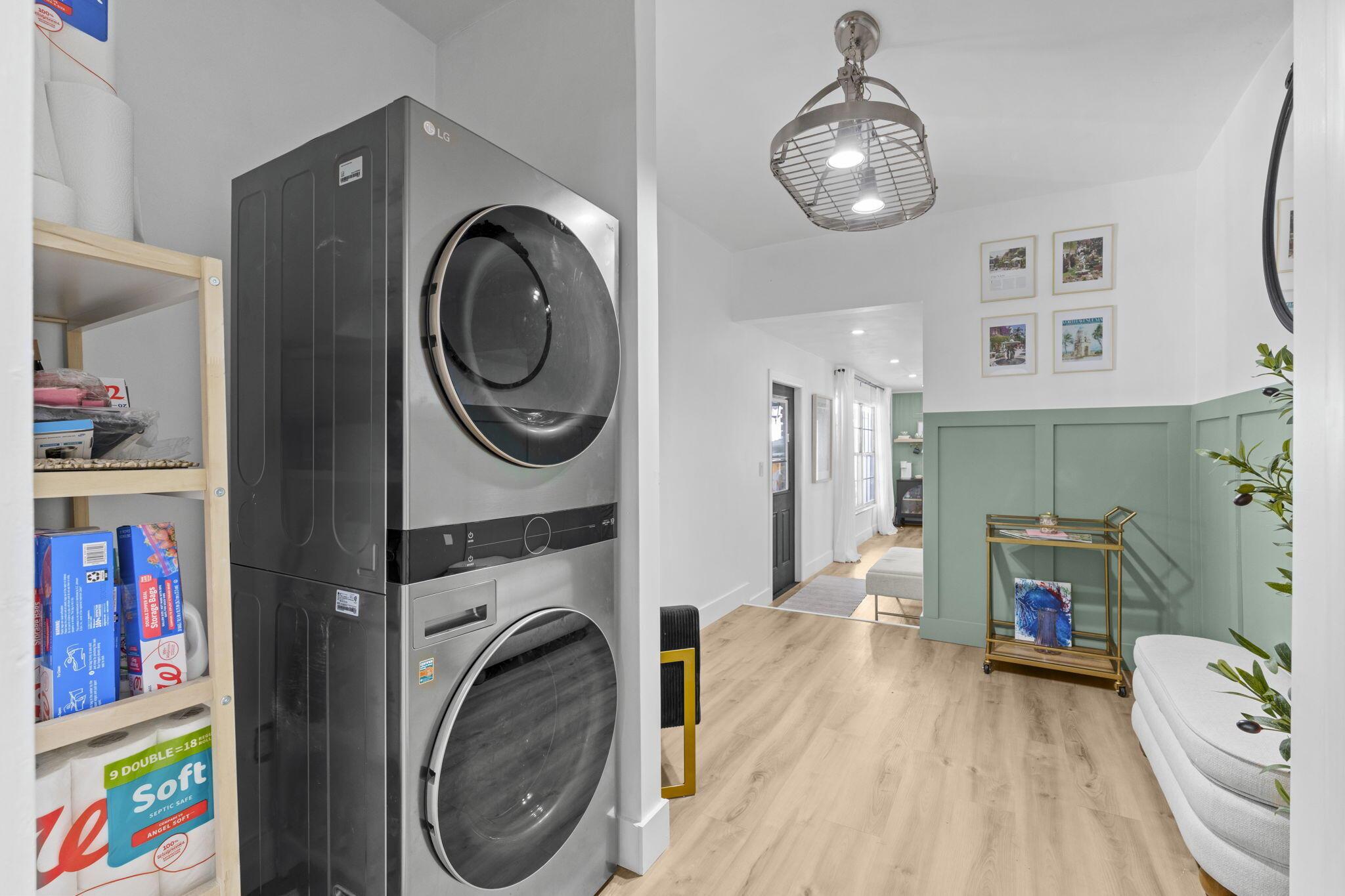 GARDENS THE IN - Residential Lease