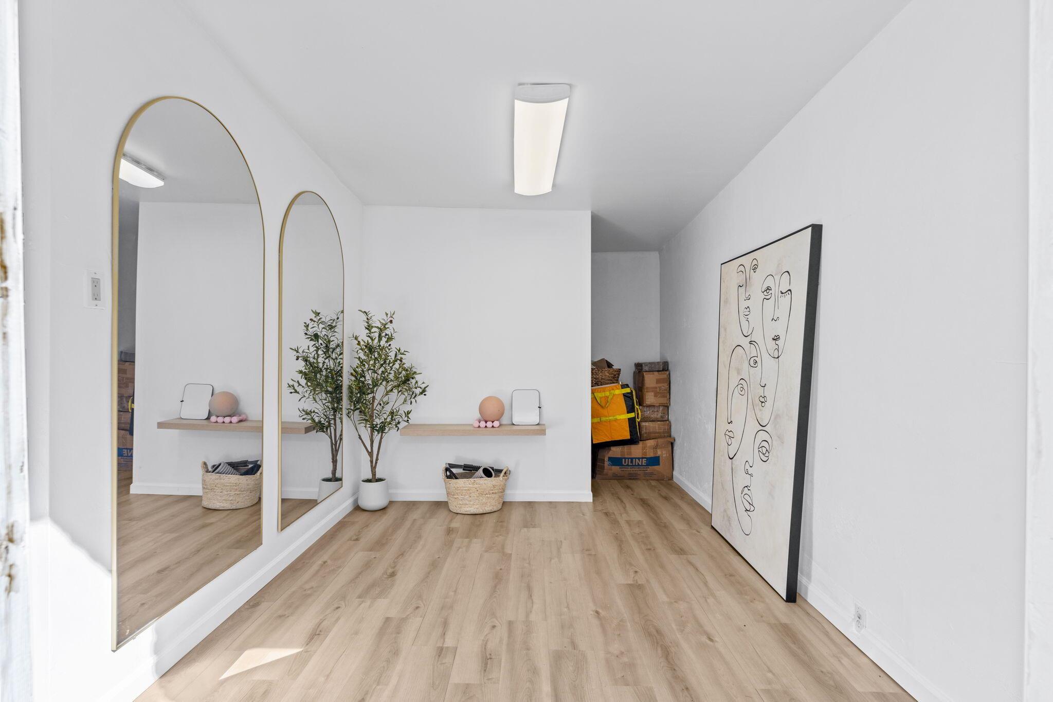 GARDENS THE IN - Residential Lease