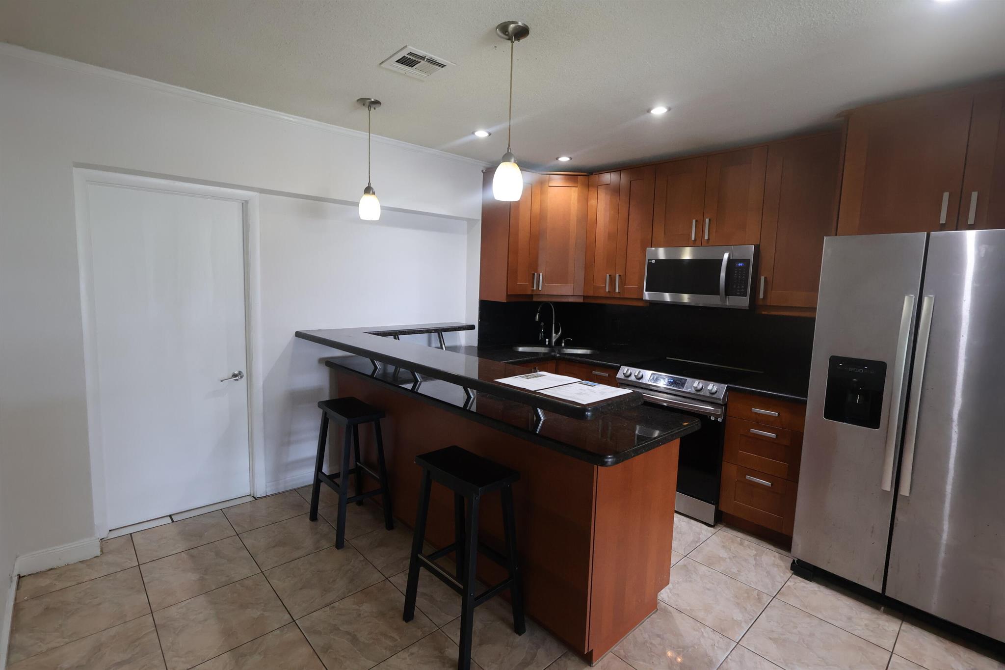 TAMARAC LAKES - Residential