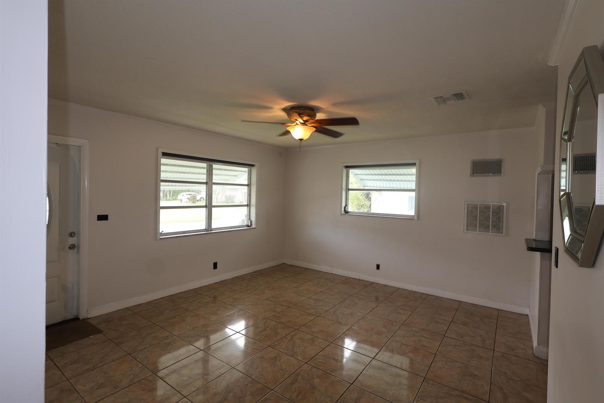 TAMARAC LAKES - Residential