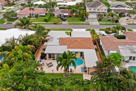 Tiny photo for 2070 NE 63rd Street, Fort Lauderdale, FL 33308 (MLS # B26045912)