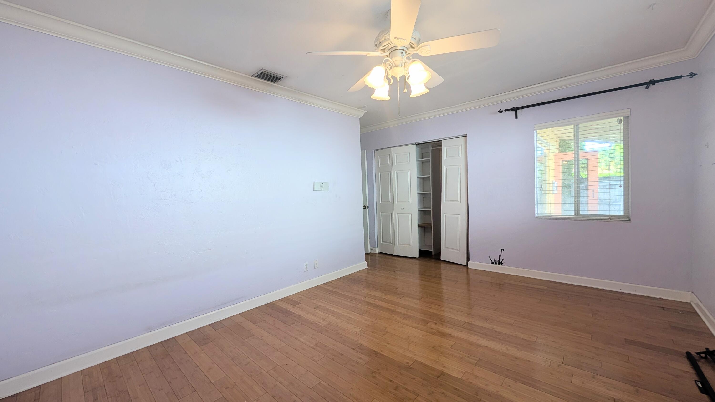 HOLLYWOOD - Residential