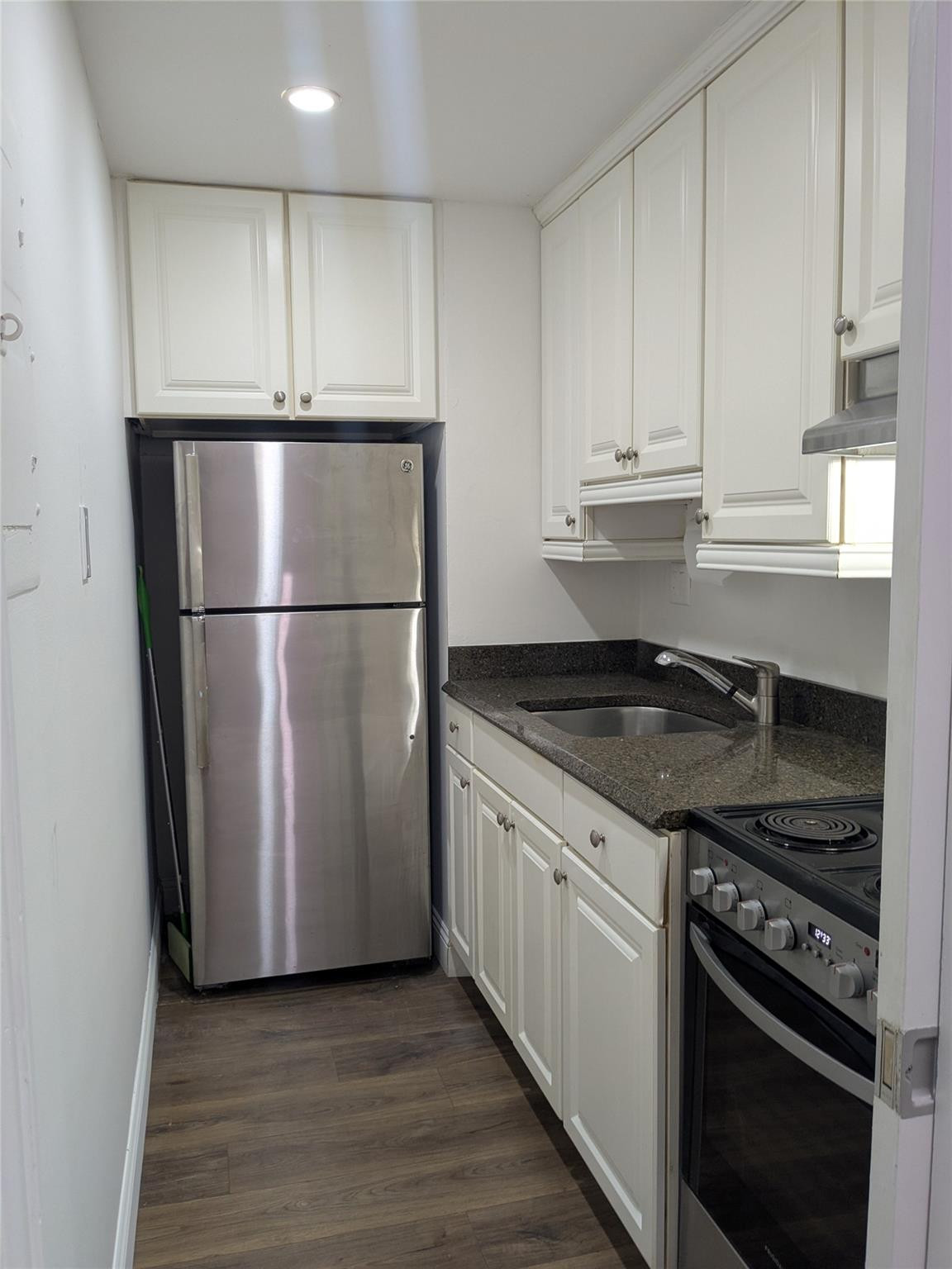 Middle River Villas - Residential