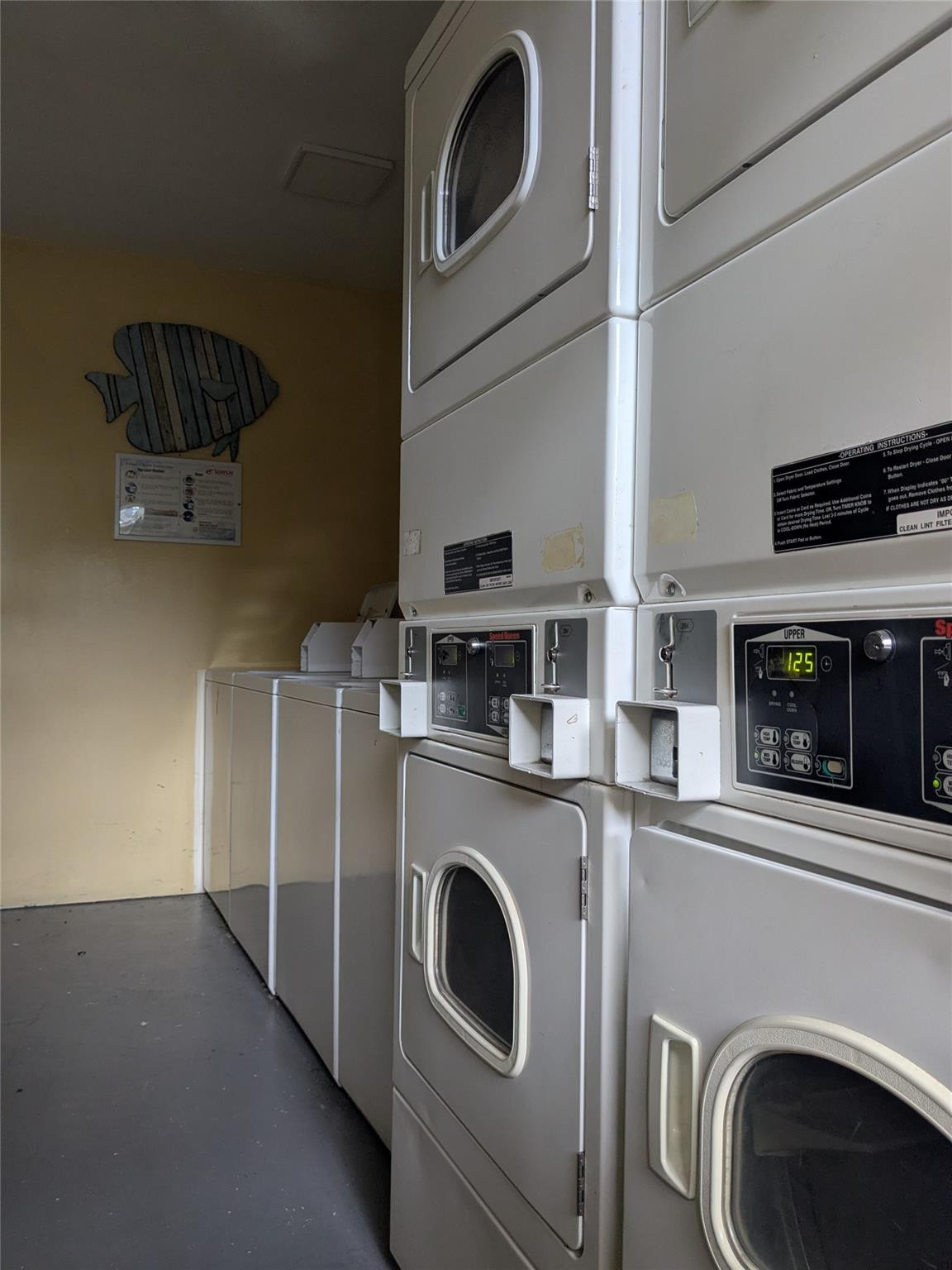 Middle River Villas - Residential