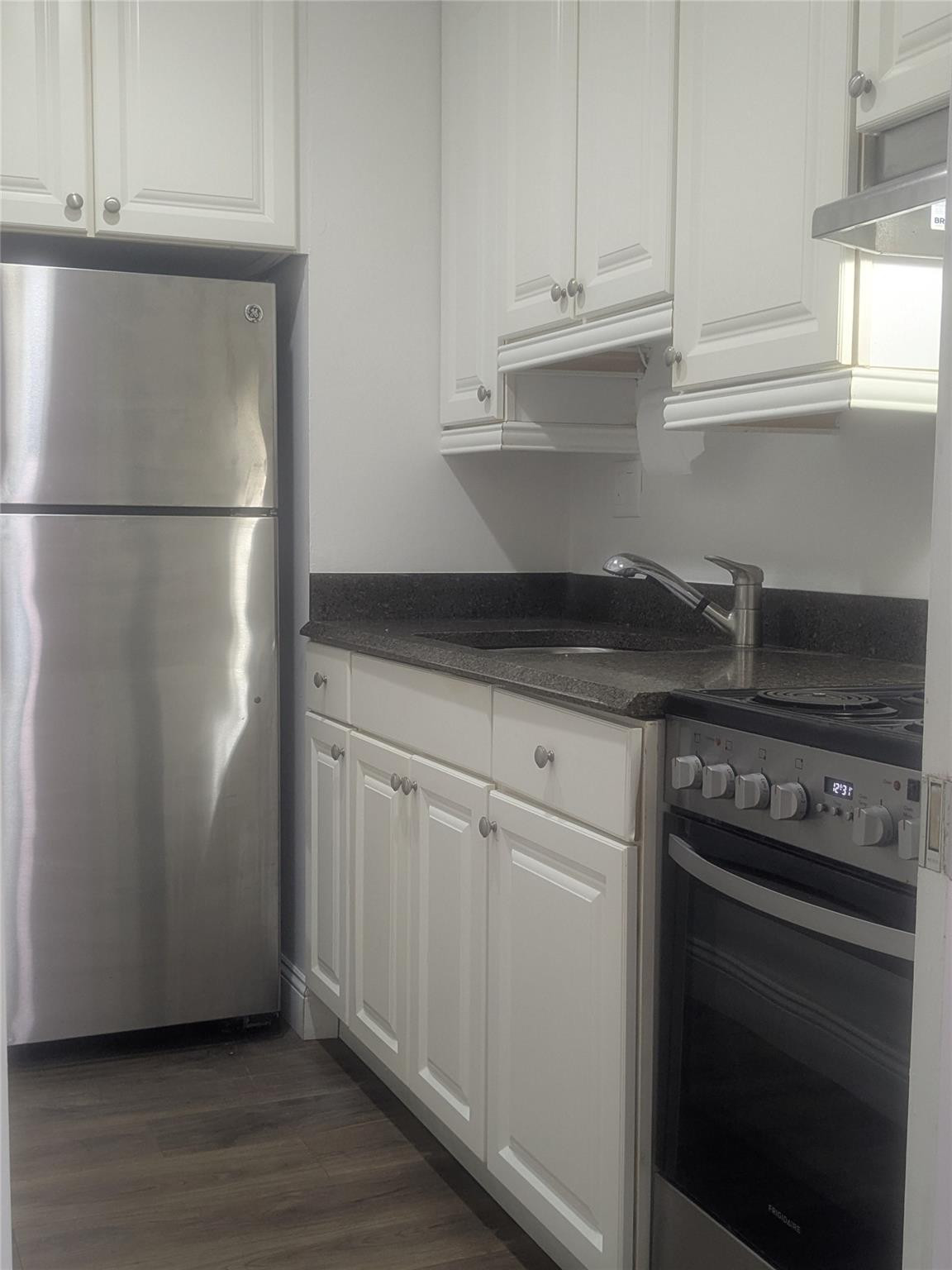 Middle River Villas - Residential