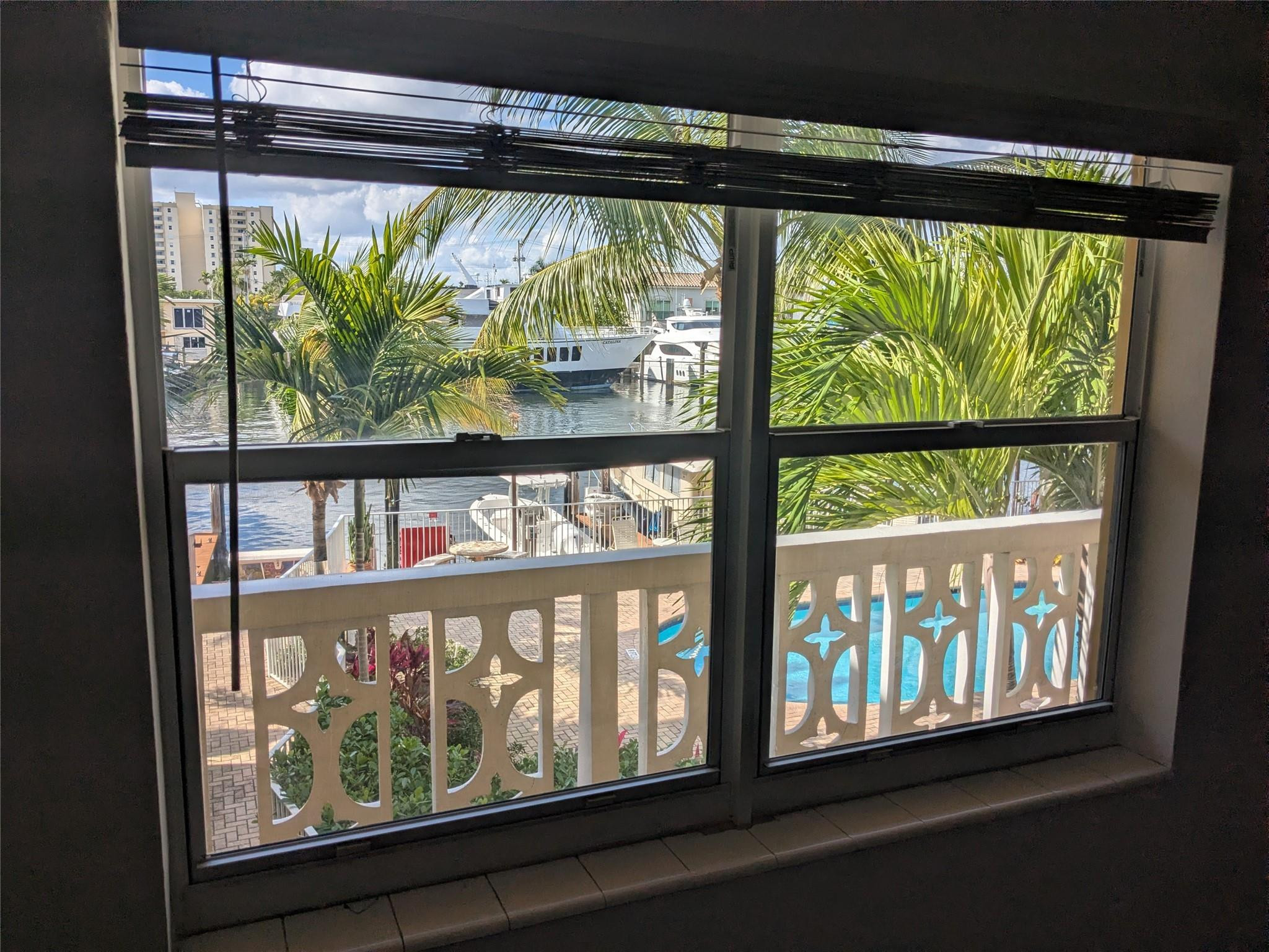 Middle River Villas - Residential