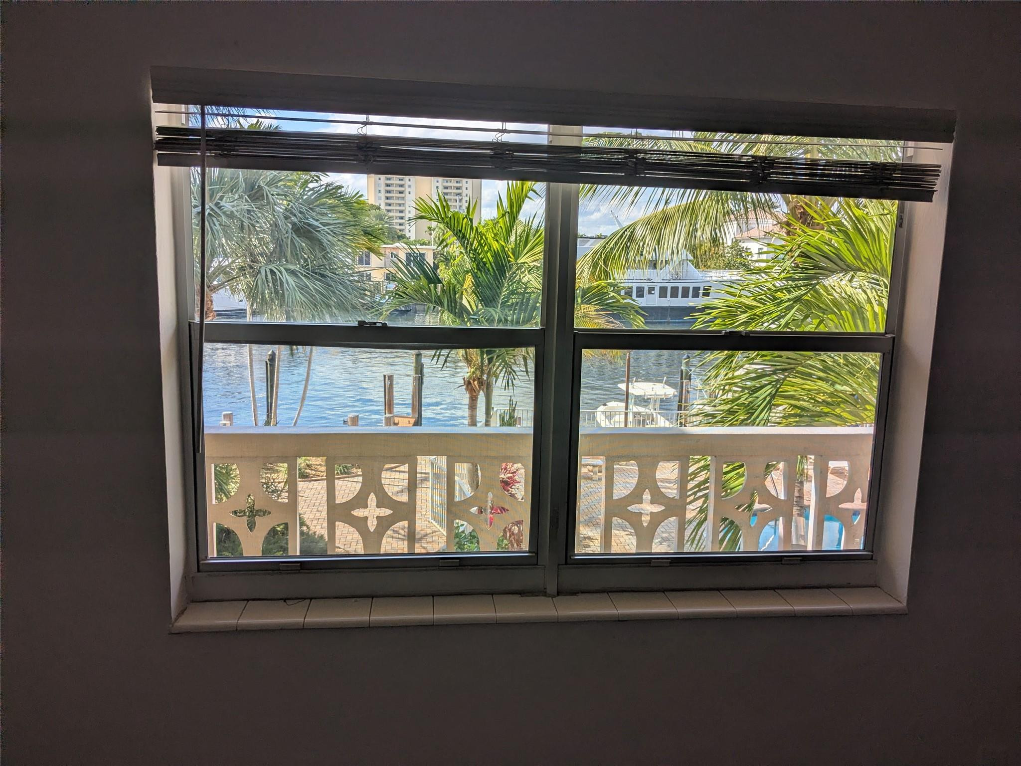 Middle River Villas - Residential