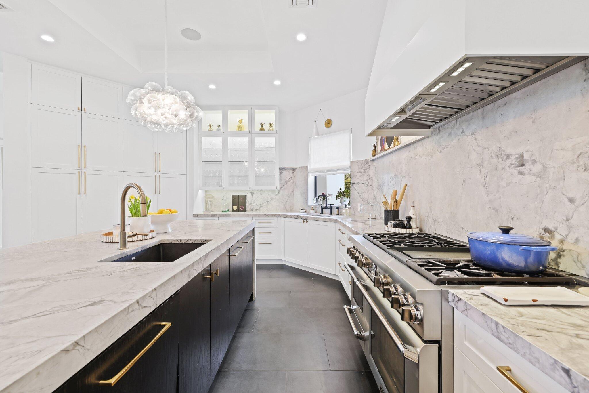 BEACHWAY NORTH - Residential