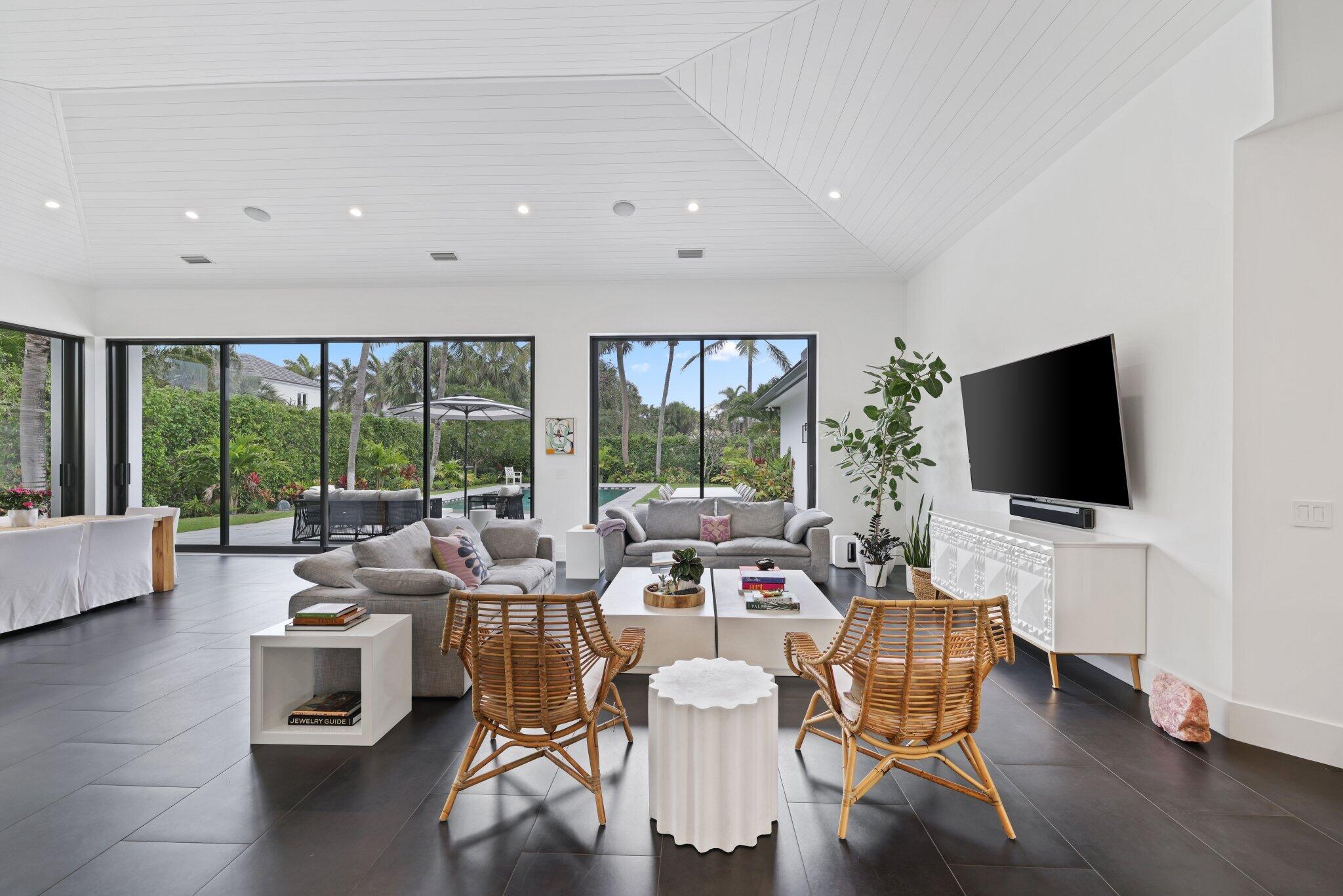 BEACHWAY NORTH - Residential