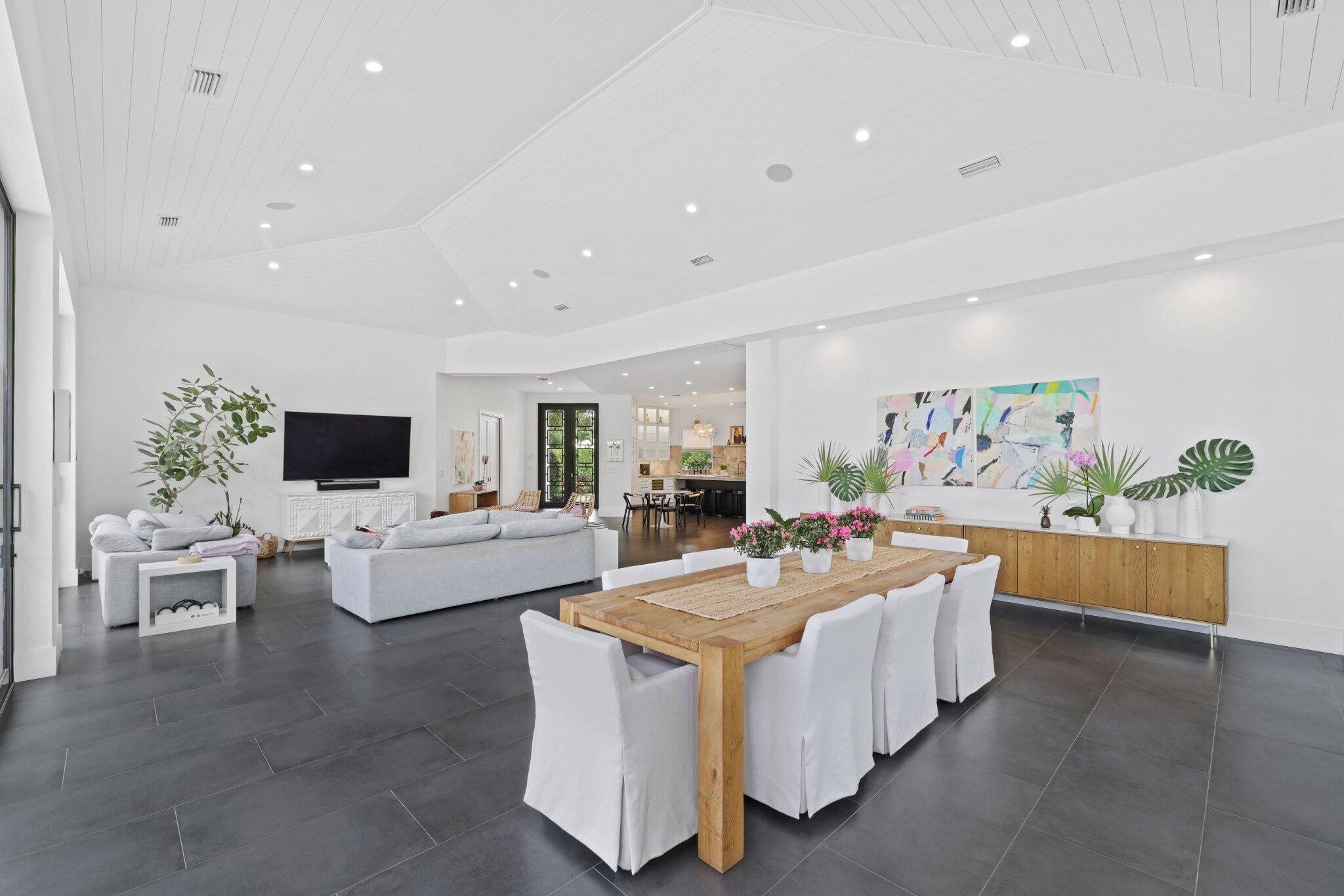 BEACHWAY NORTH - Residential