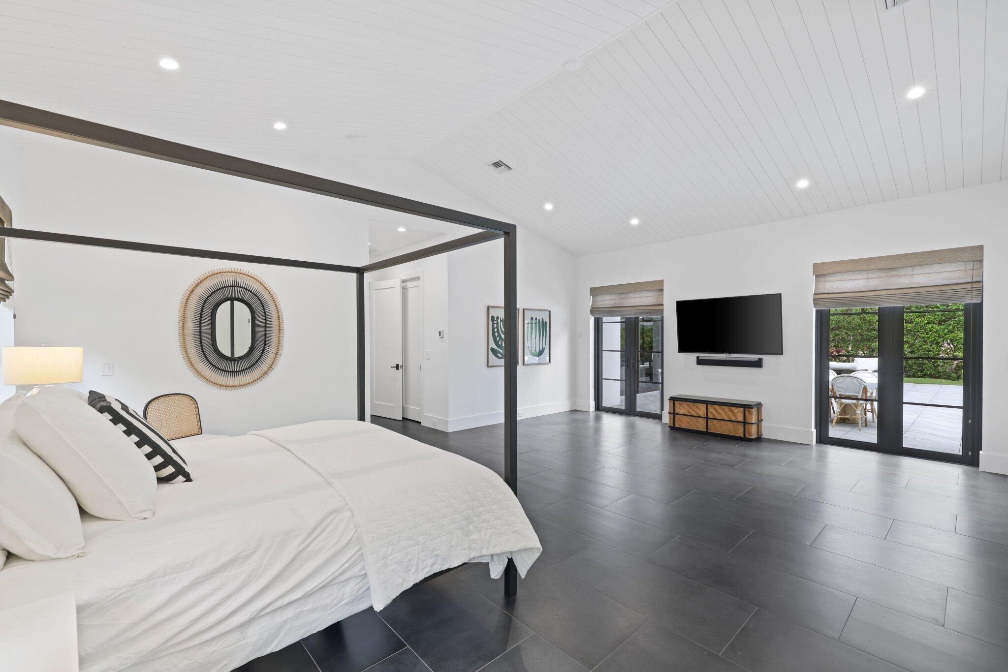 BEACHWAY NORTH - Residential