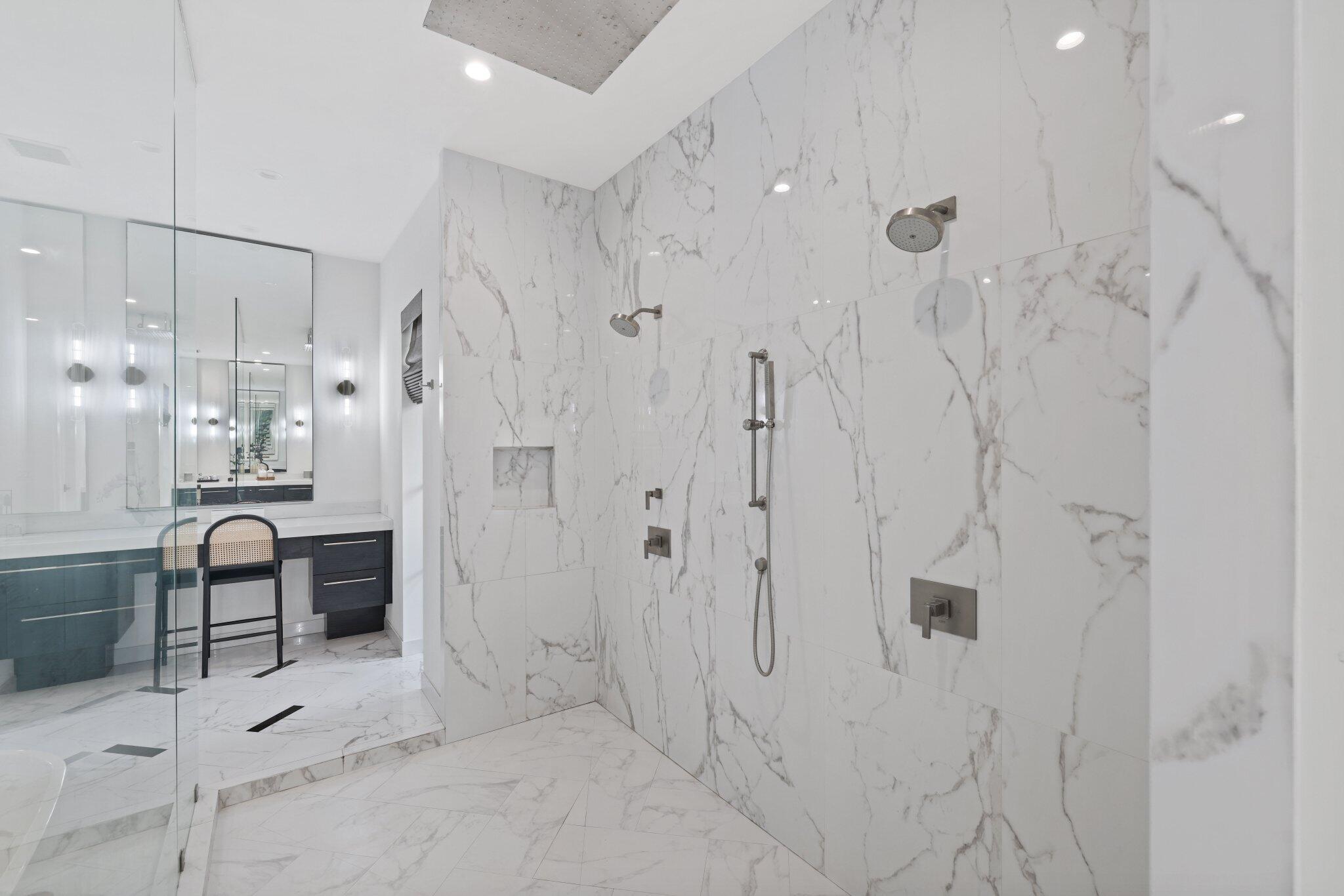 BEACHWAY NORTH - Residential