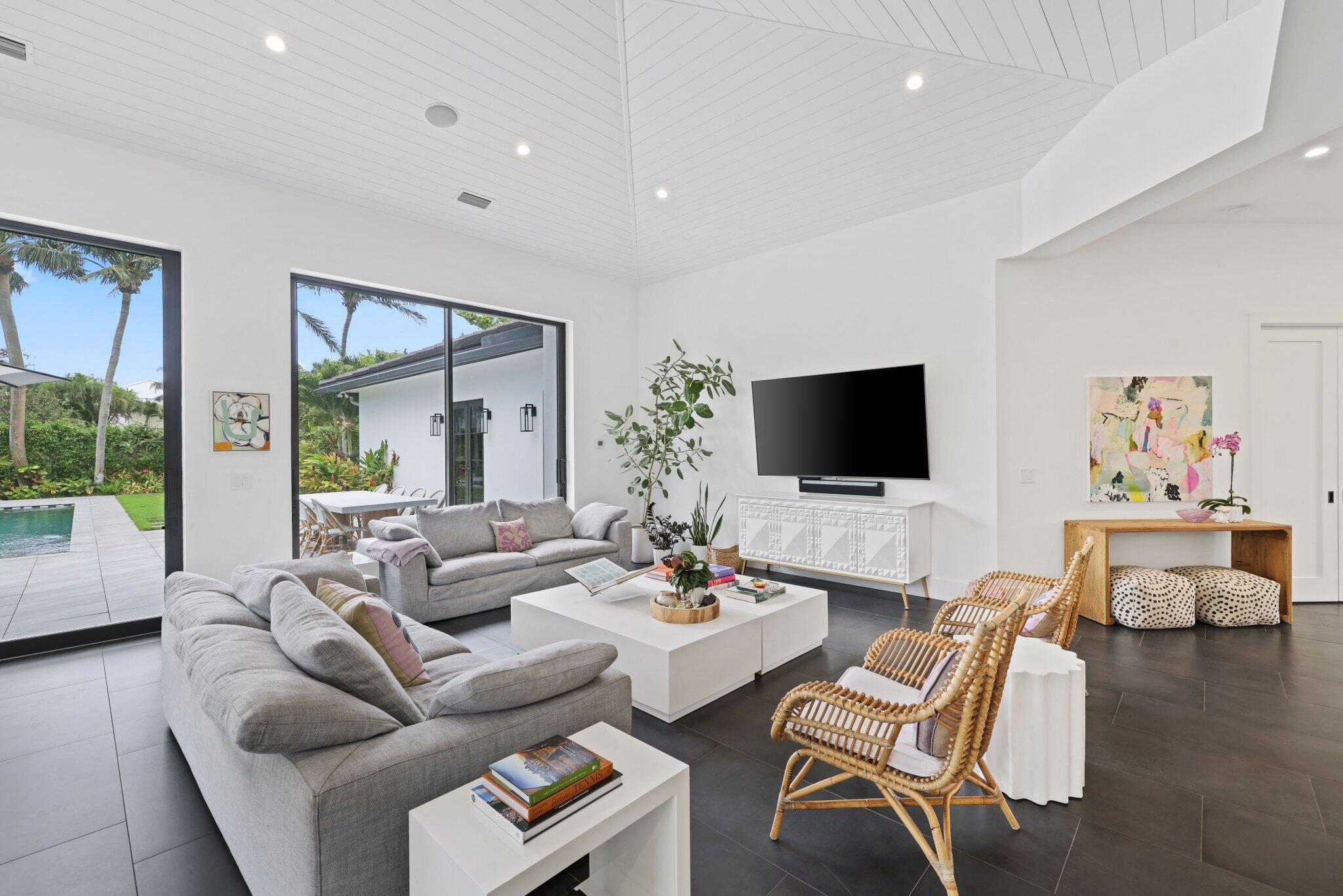 BEACHWAY NORTH - Residential