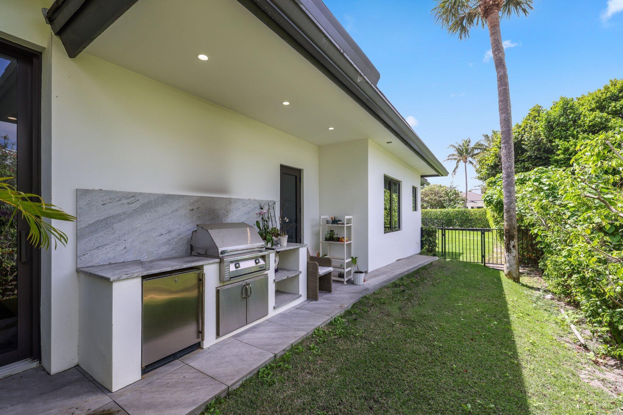 BEACHWAY NORTH - Residential