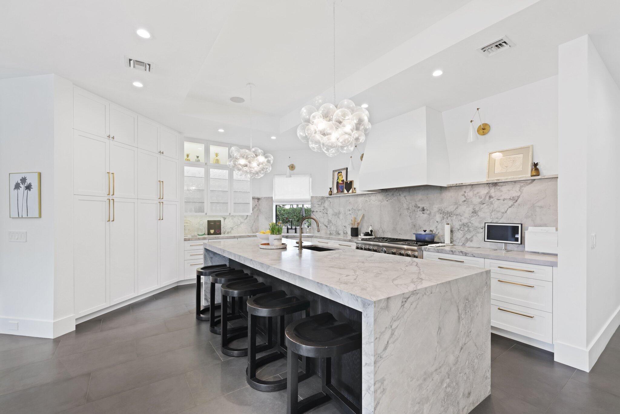 BEACHWAY NORTH - Residential