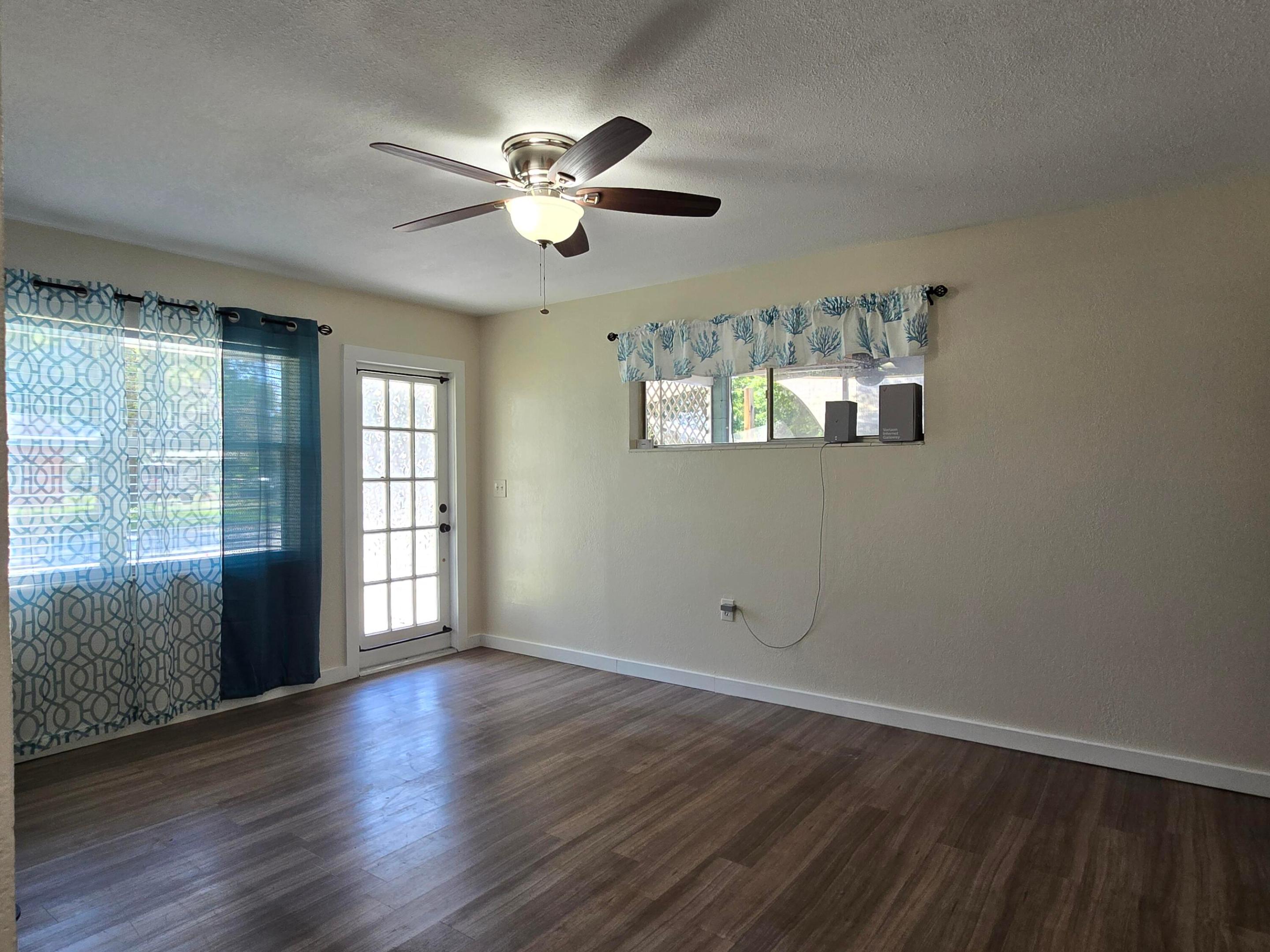 330 Barraclough Street