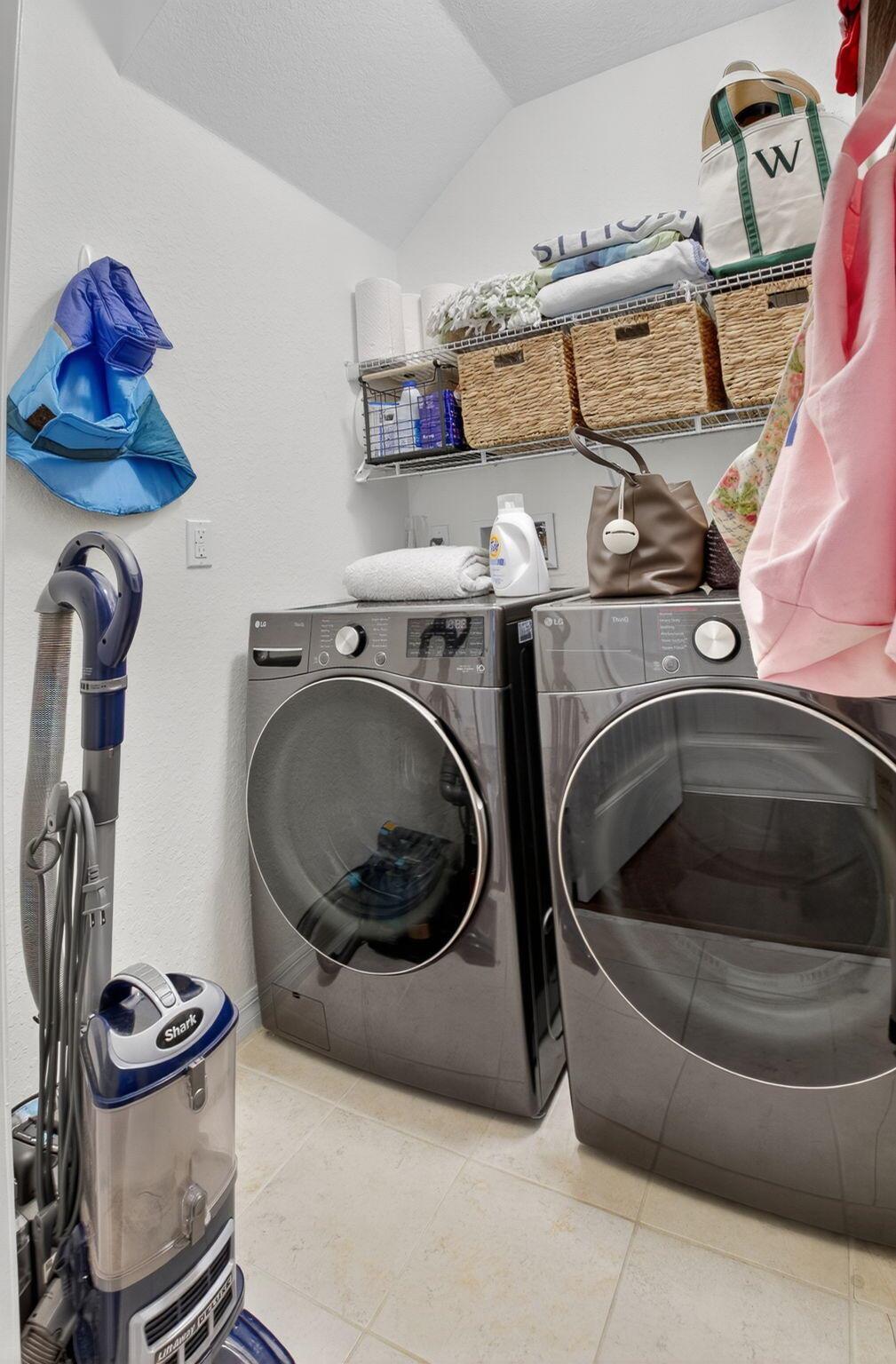 GRAMERCY SQUARE PL 2 - Residential