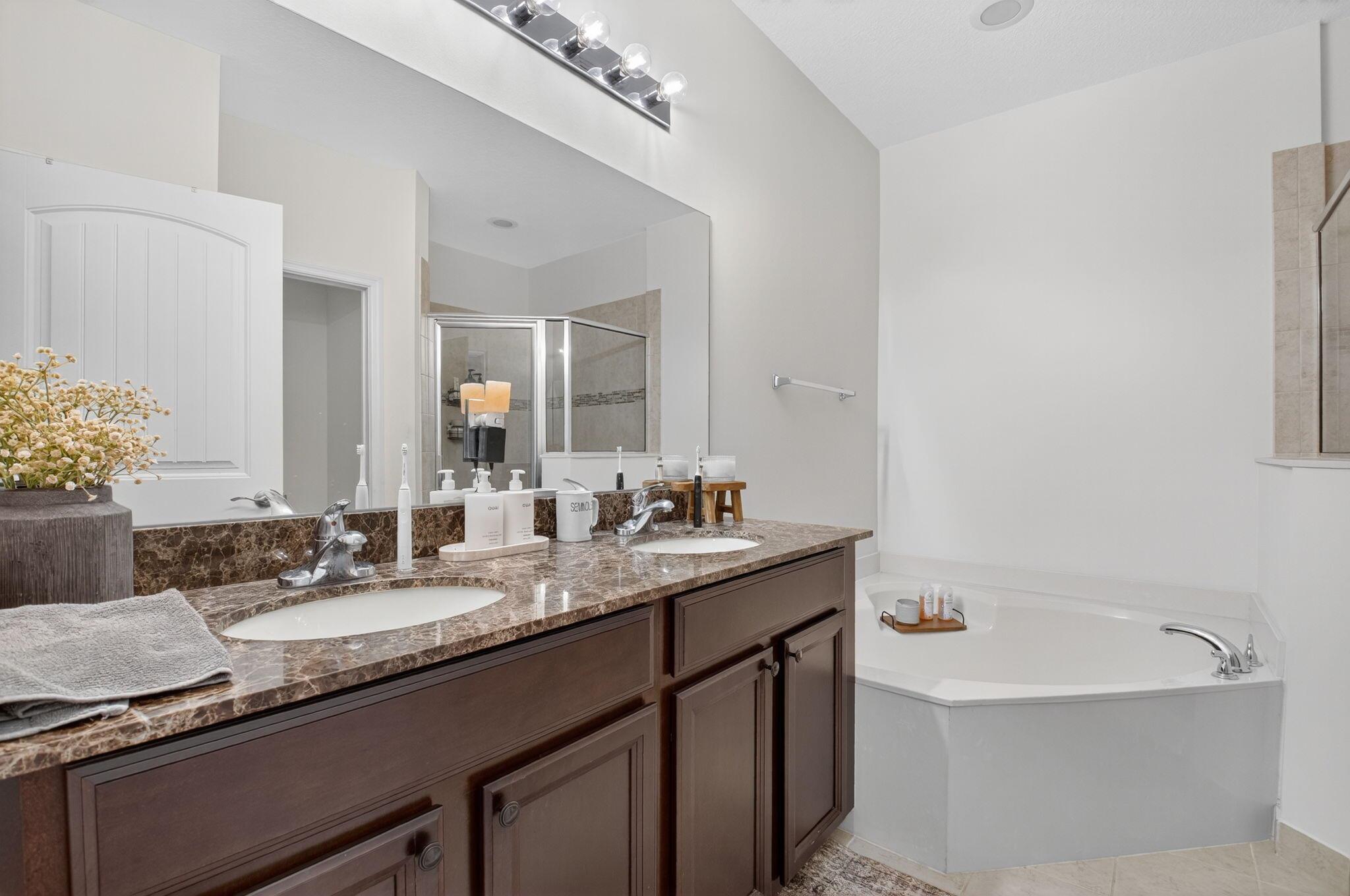 GRAMERCY SQUARE PL 2 - Residential