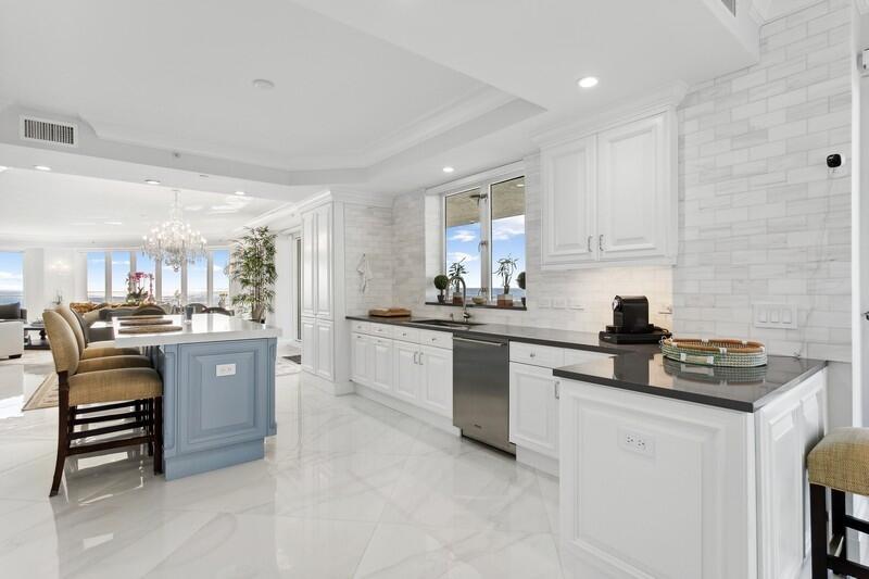 OASIS SINGER ISLAND CONDO - Residential