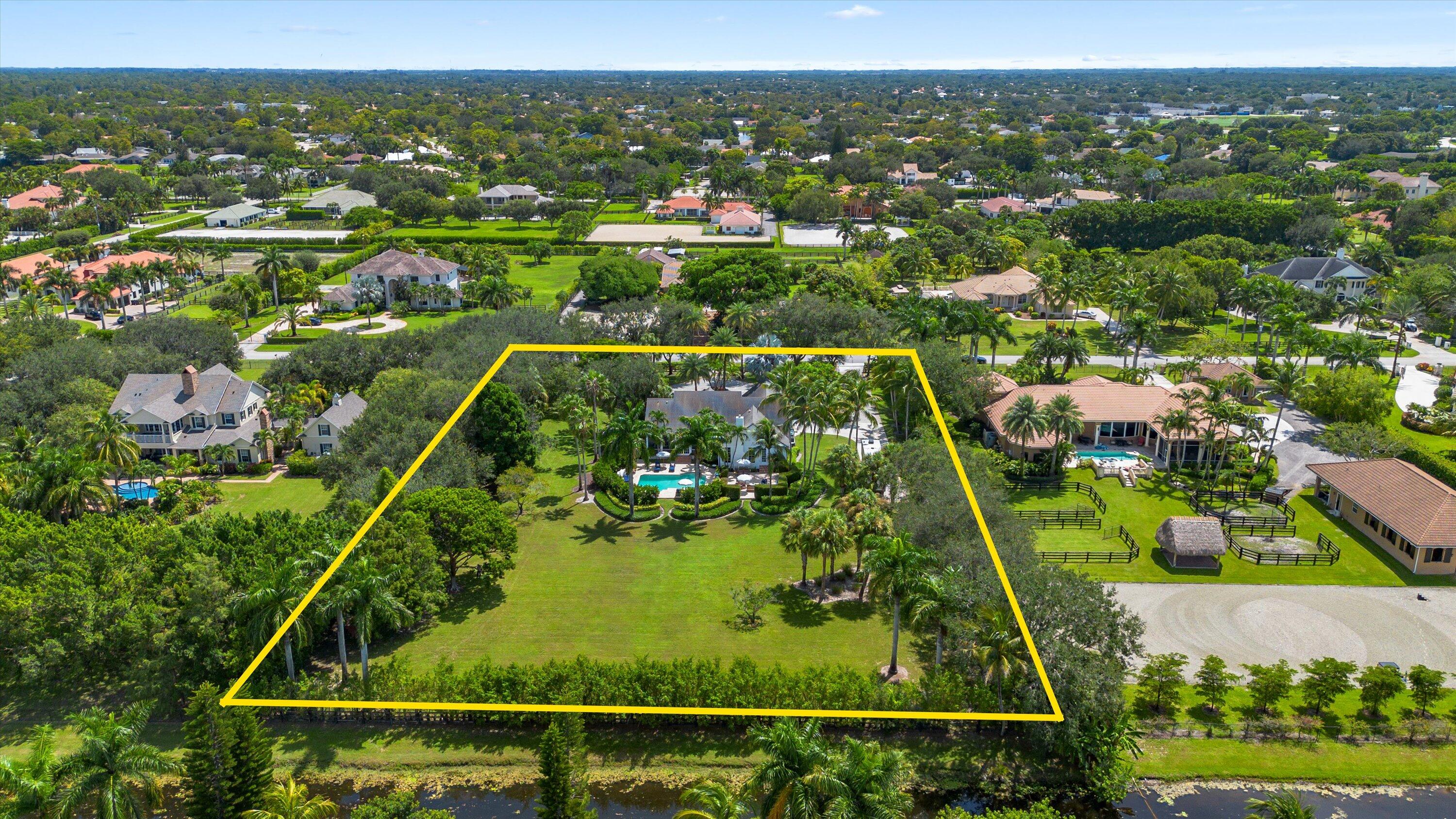 PADDOCK PARK 2 OF WELLINGTON - Residential Lease