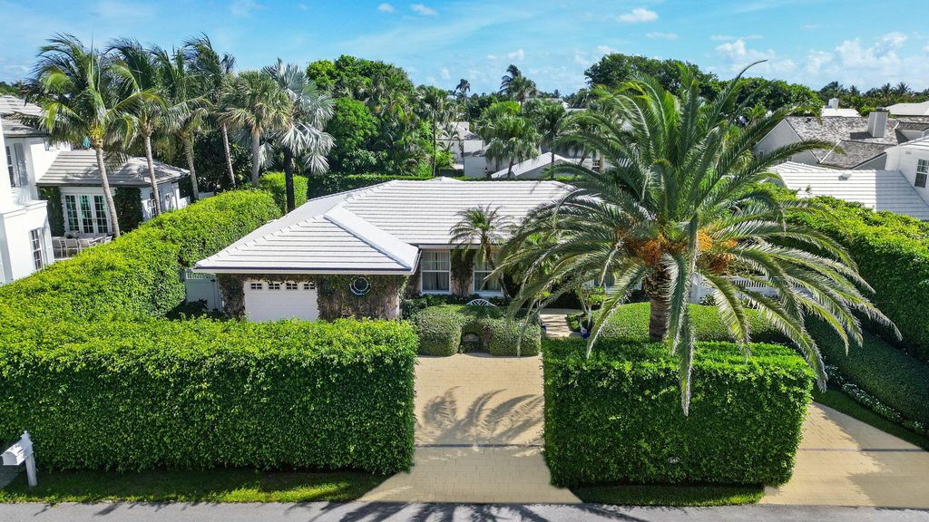 Photo of 241 Orange Grove Road, Palm Beach, FL 33480 (MLS # R11018132)