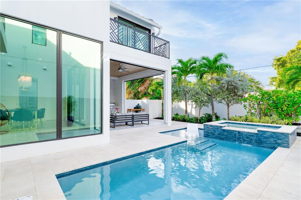 Rio Vista Isles - Residential