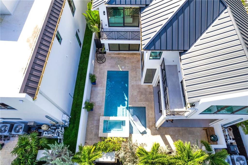 Rio Vista Isles - Residential