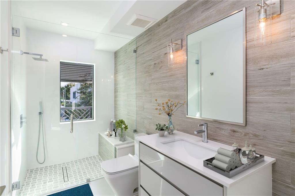 Rio Vista Isles - Residential