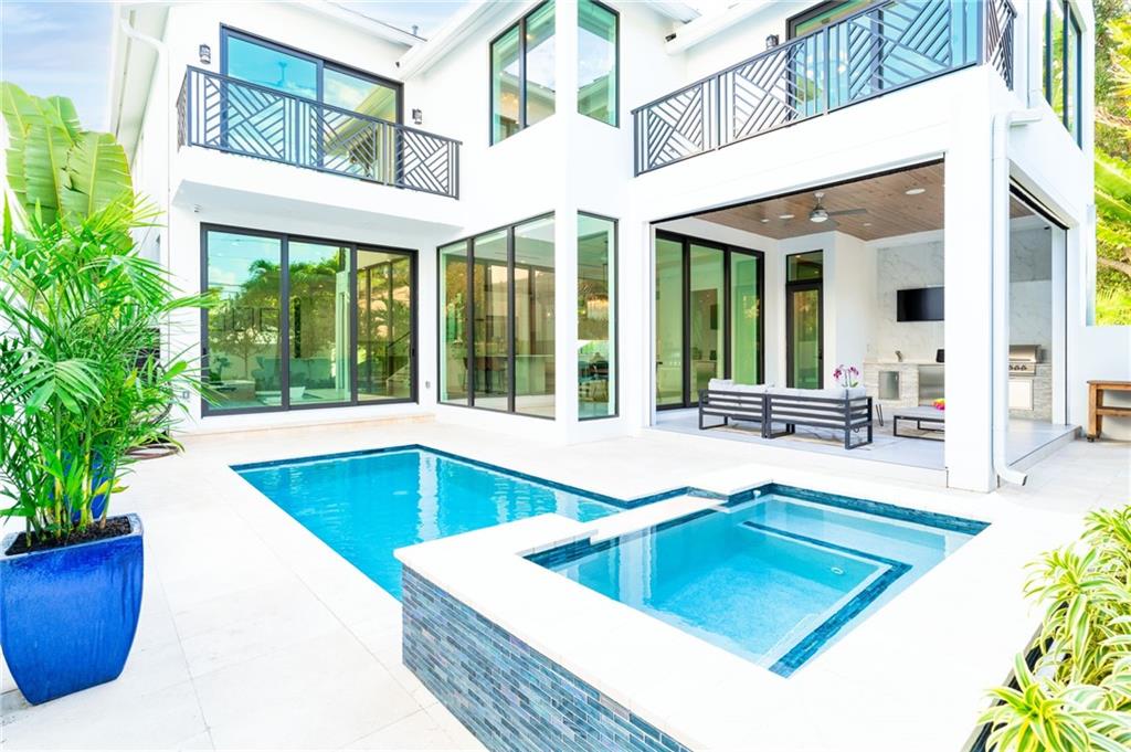 Rio Vista Isles - Residential