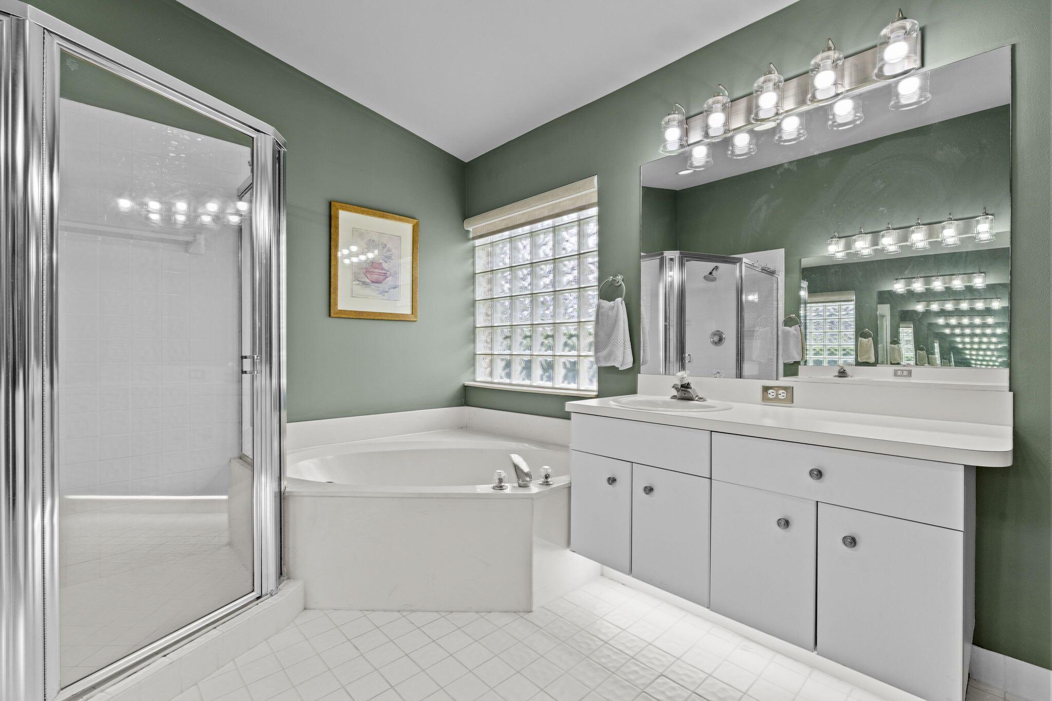 LAKEFIELD OF THE LANDINGS - Residential