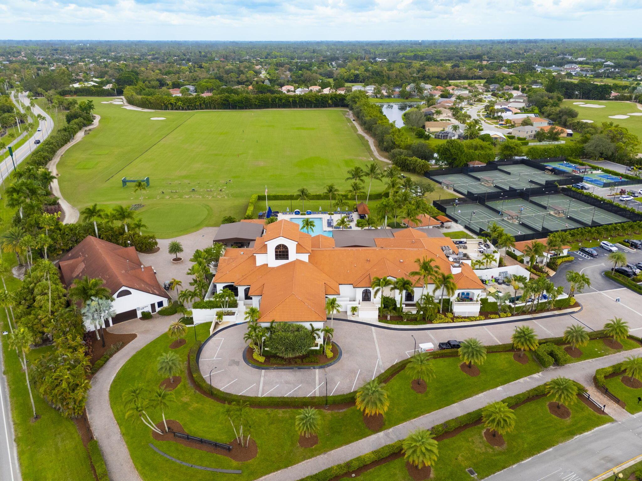 LAKEFIELD OF THE LANDINGS - Residential