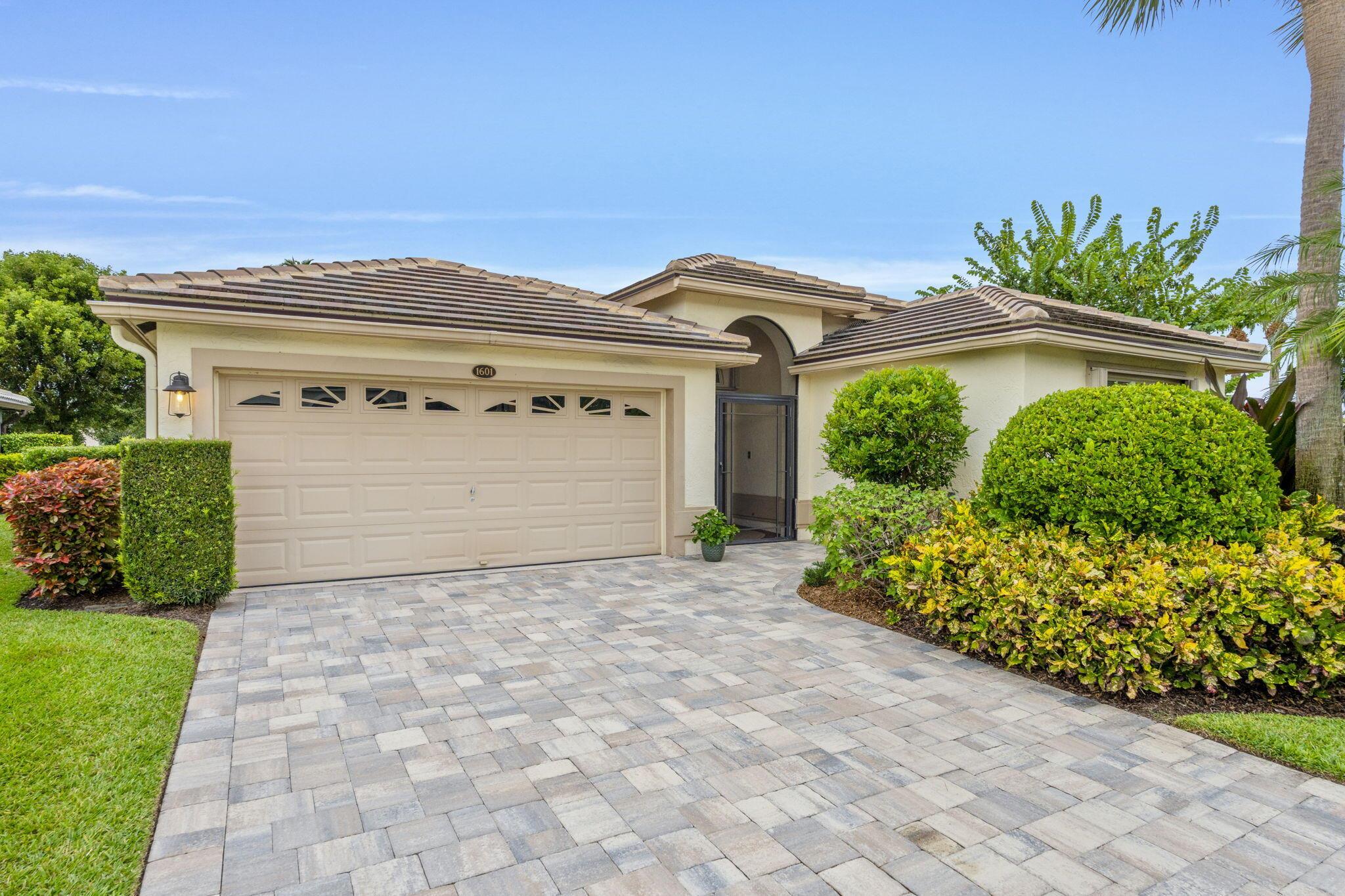 LAKEFIELD OF THE LANDINGS - Residential