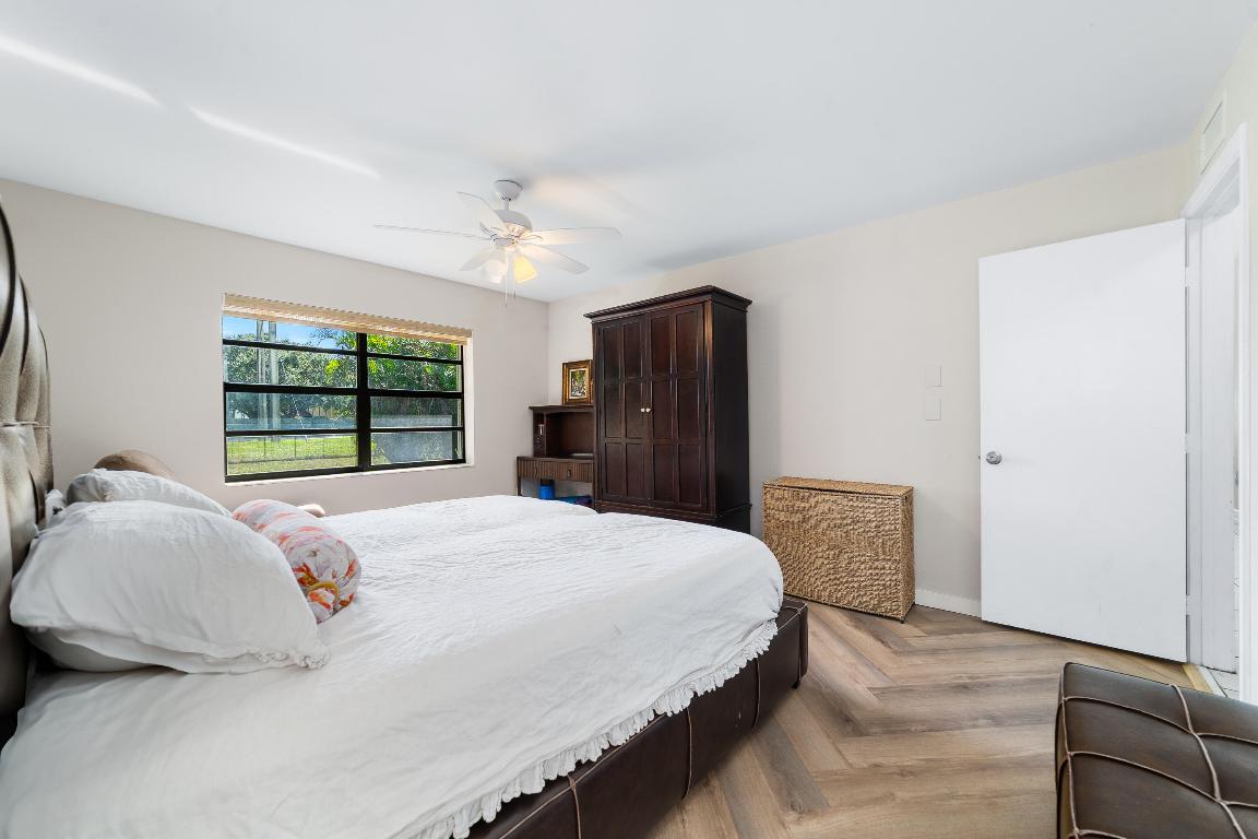 SHENANDOAH SECTION FOUR - Residential