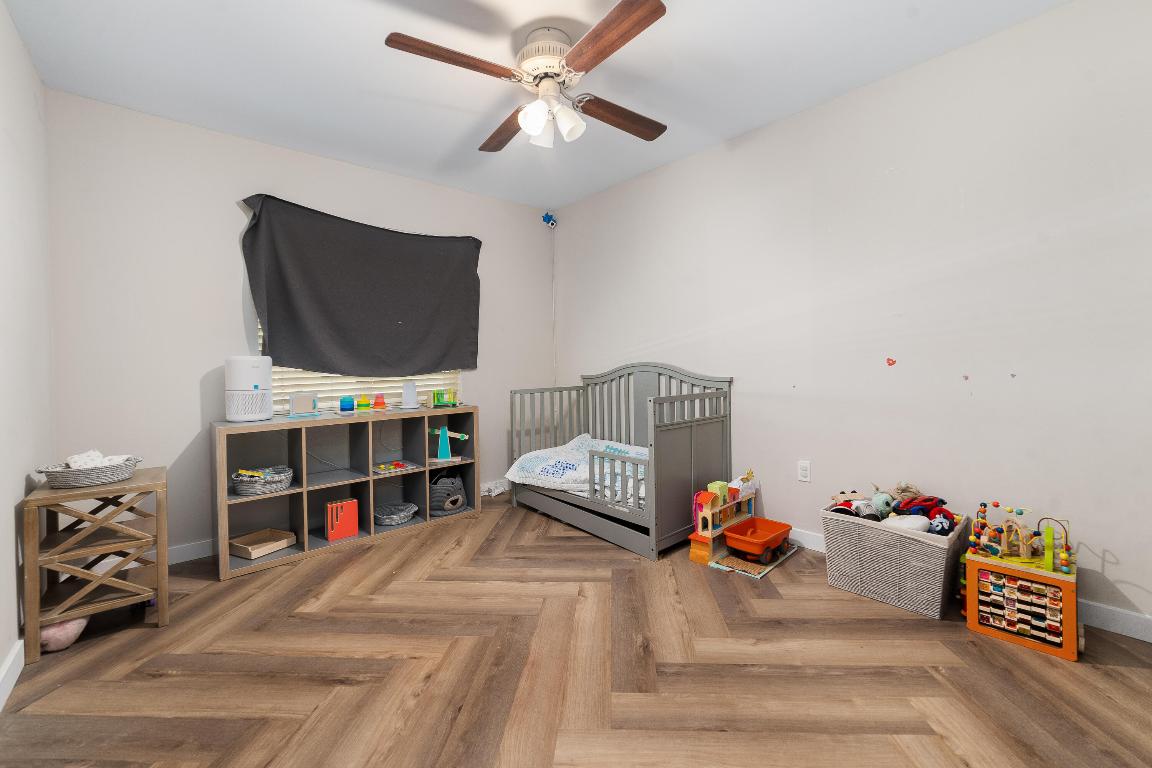 SHENANDOAH SECTION FOUR - Residential