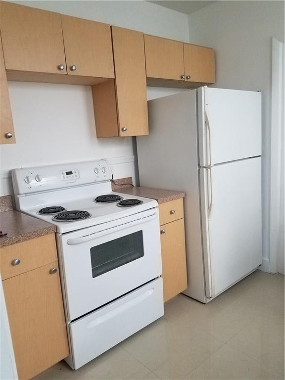 Hollywood South Side Add - Residential Lease