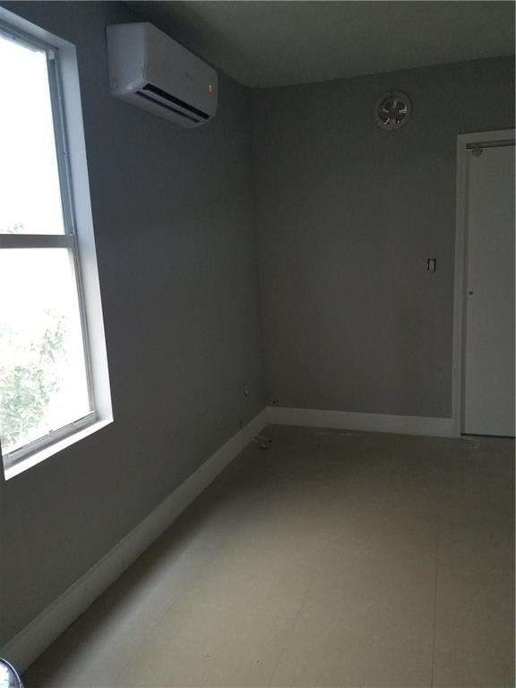 Hollywood South Side Add - Residential Lease