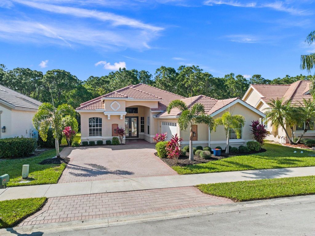 Photo of 735 SW Great Exuma Cove, Port Saint Lucie, FL 34986 (MLS # R10971033)