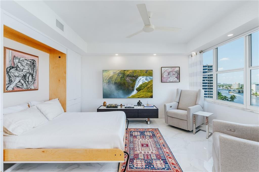 CORAL RIDGE TOWERS NORTH - Residential