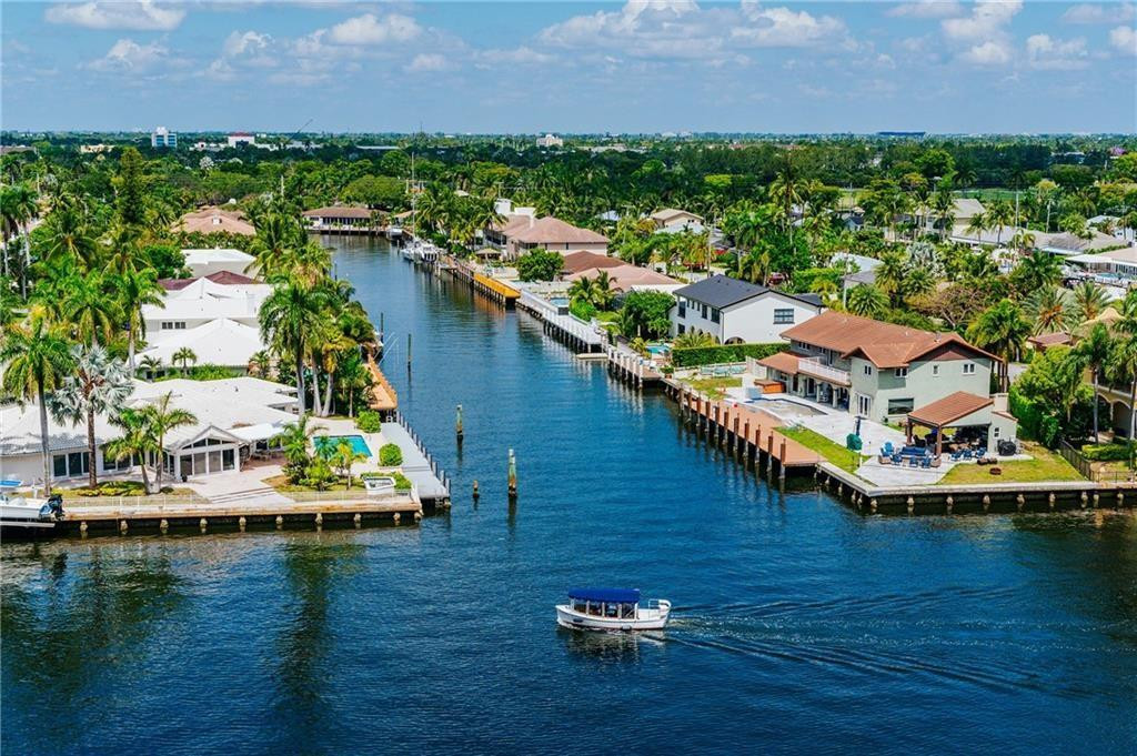 CORAL RIDGE TOWERS NORTH - Residential