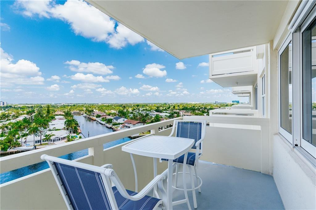 CORAL RIDGE TOWERS NORTH - Residential