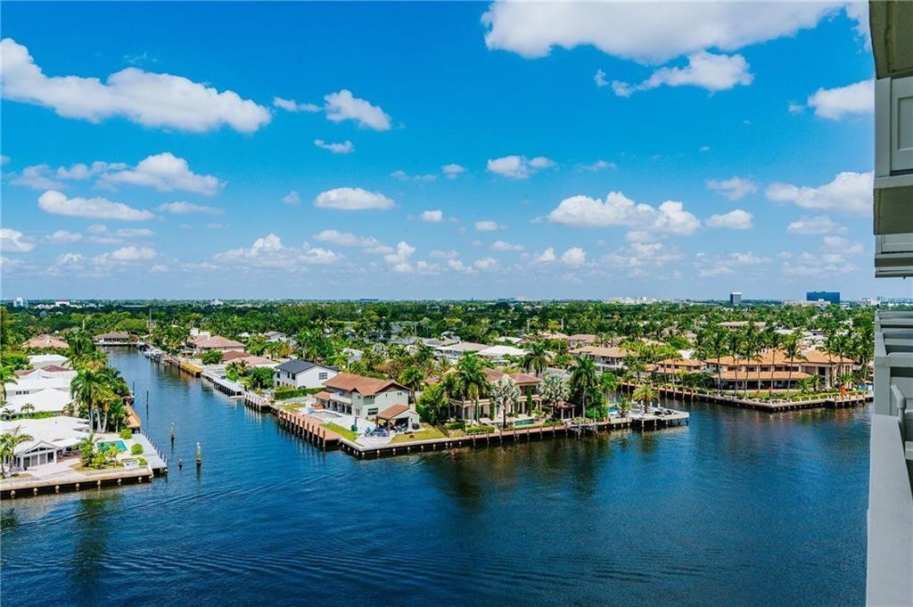 CORAL RIDGE TOWERS NORTH - Residential