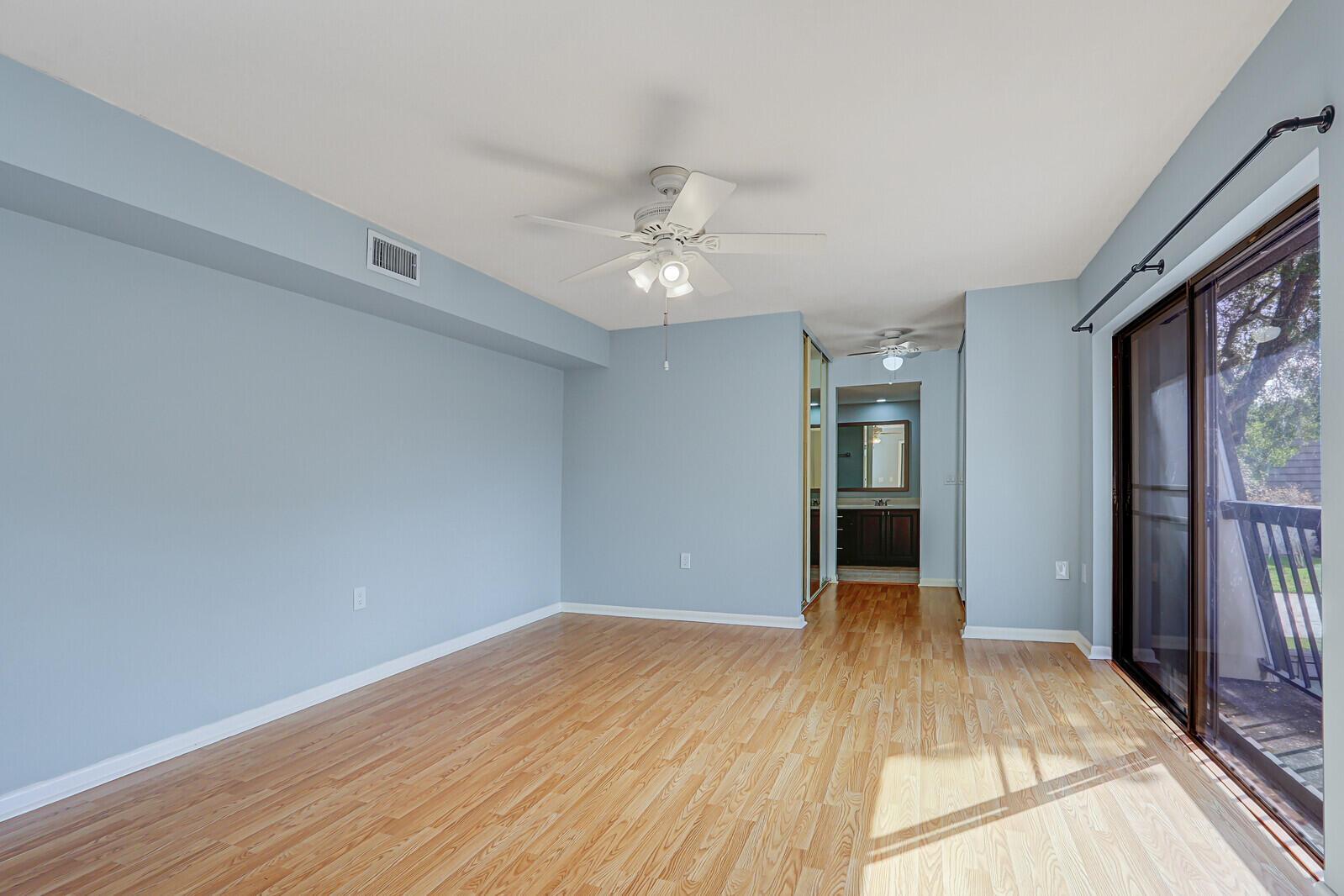 GLENWOOD TWNHS - Residential Lease