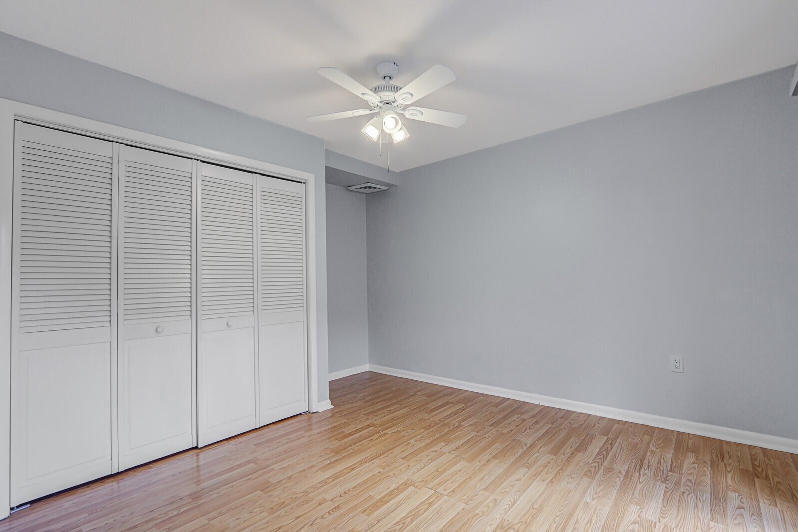 GLENWOOD TWNHS - Residential Lease