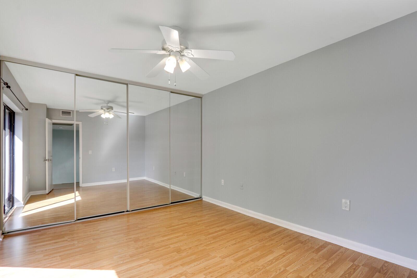 GLENWOOD TWNHS - Residential Lease