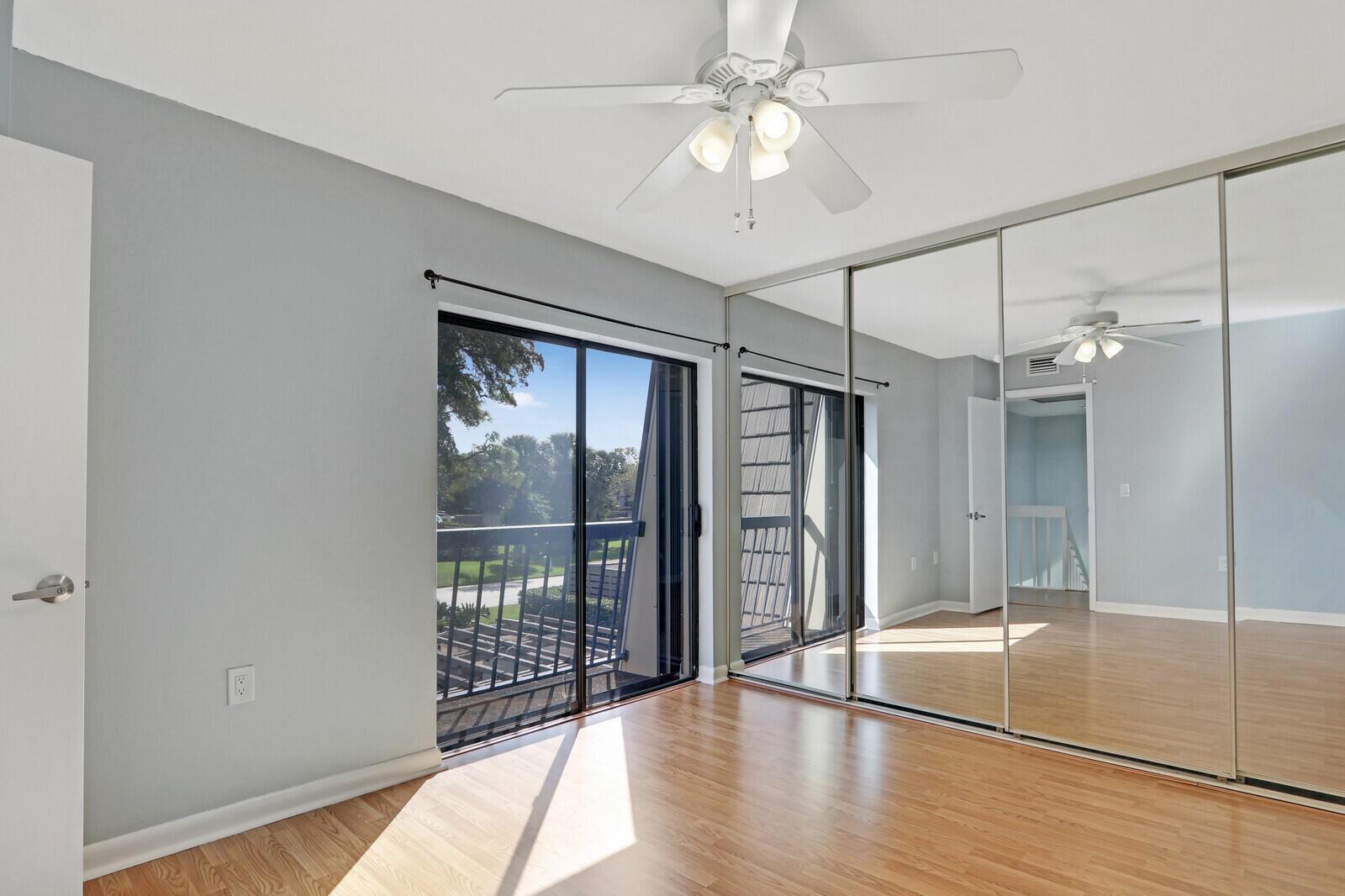 GLENWOOD TWNHS - Residential Lease