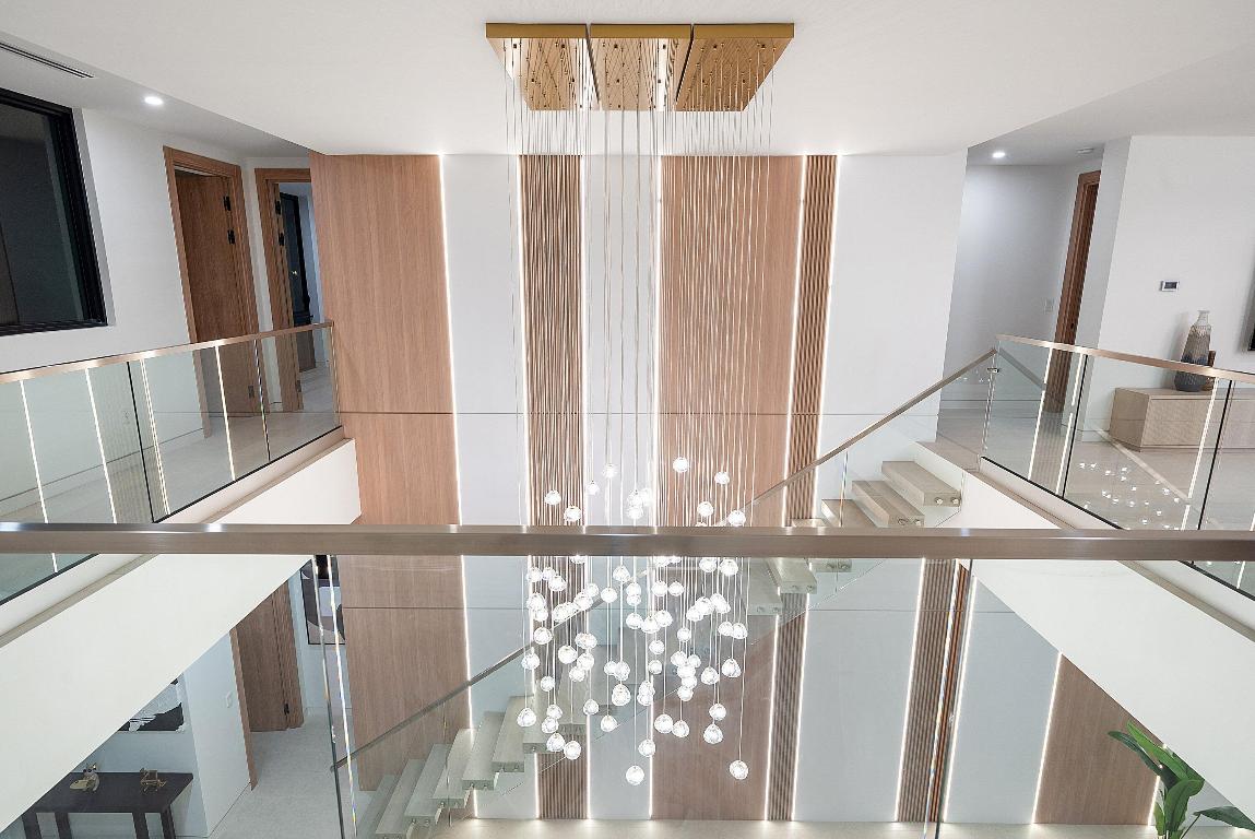 BOCA HARBOUR 5TH SEC - Residential